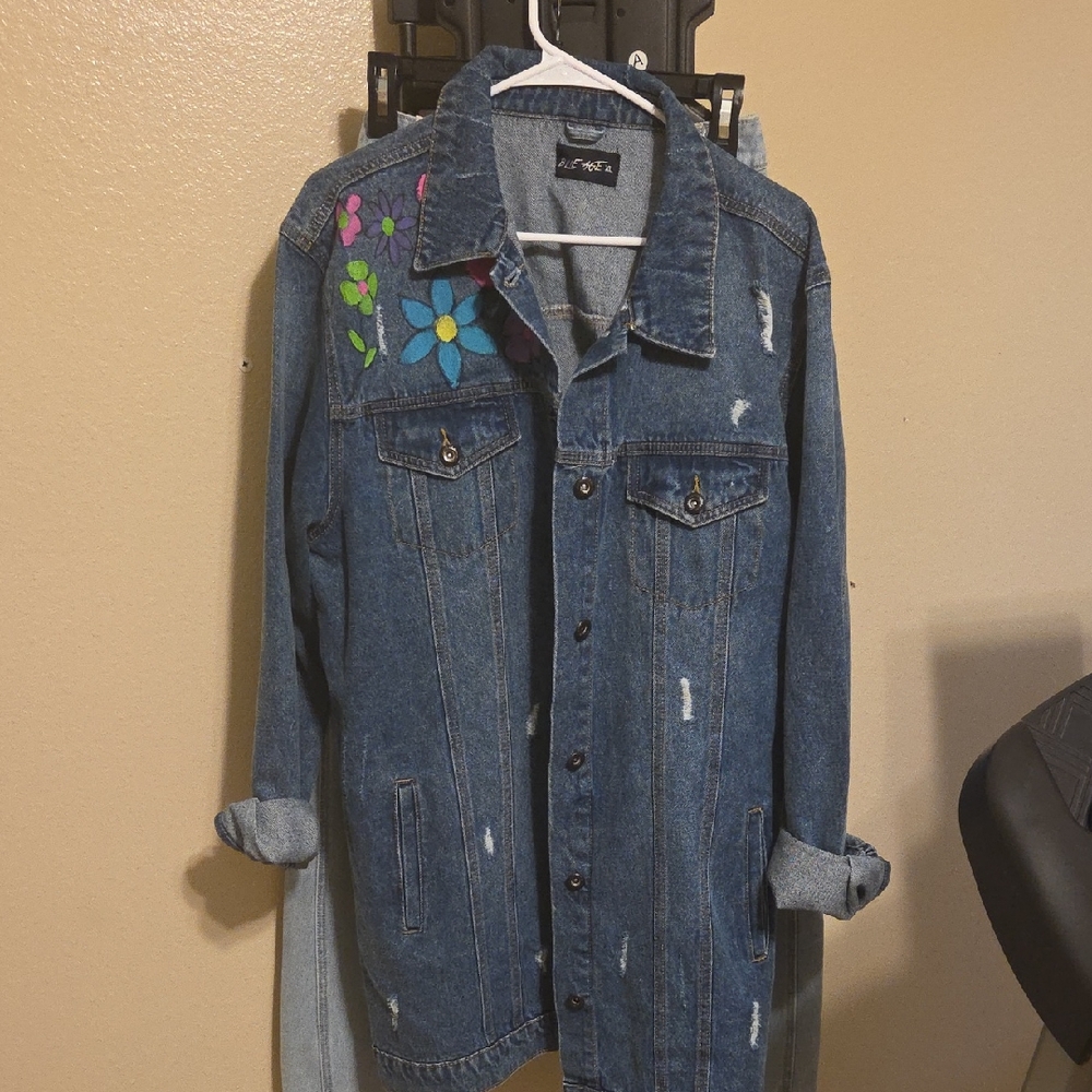 Floral Embroidered Jean Jacket